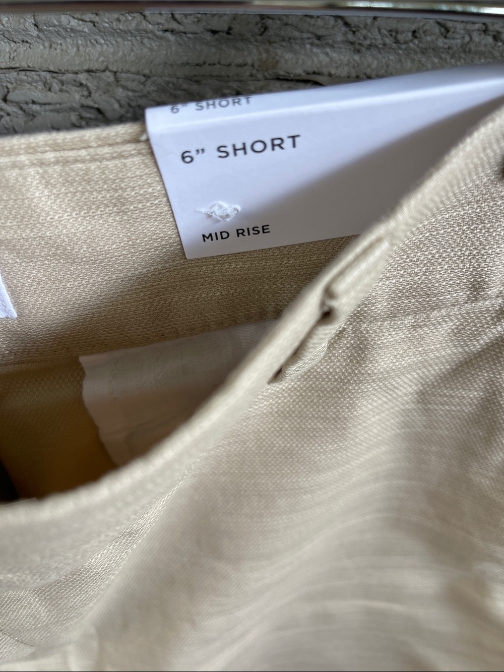 LOFT Outlet 6” Midrise Beige/Cream Shorts - size 10- NWT - Picture 4 of 4